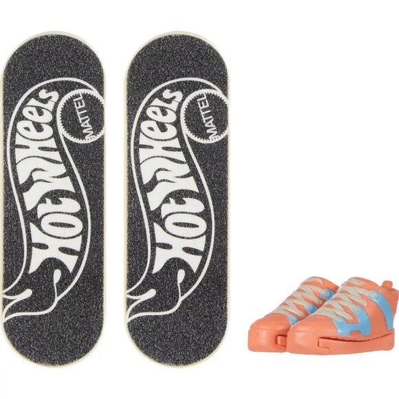 NEW Hot Wheels Skate Retro Fingerboard + Shoe Set - 4pk Each LOT OF 4 - Picture 3 of 10